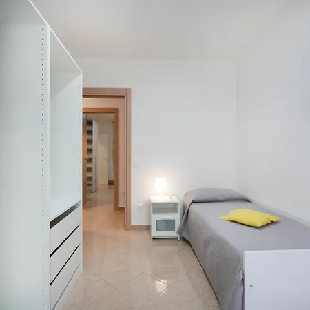 Silvia's With Parking - 400m From Sea * Bari